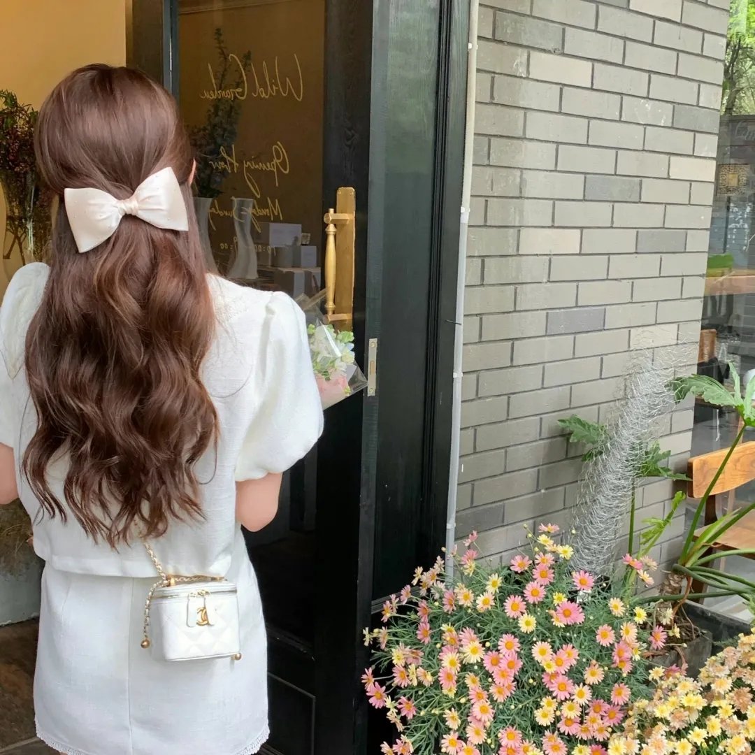 安娜·妮可 封面